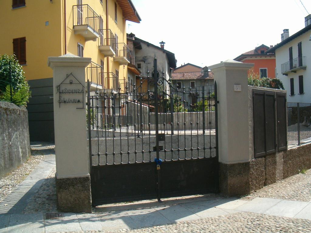 Residenza Silvana Apt A Cielo On The Ground Floor With Parking Verbania Szoba fotó